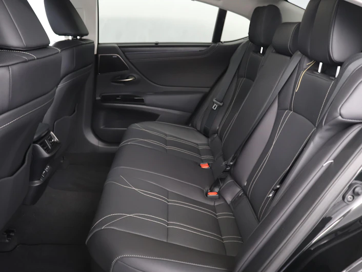 Fahrzeugbild LEXUS ES