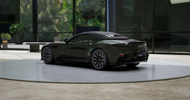 https://vehicle.imgix.net/4431053/13da3fb1-4b8d-4947-bf8f-15445388323c.jpg