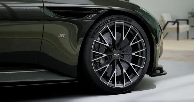 ASTON MARTIN DB12 Volante 4.0 S V8 Bi-Turbo