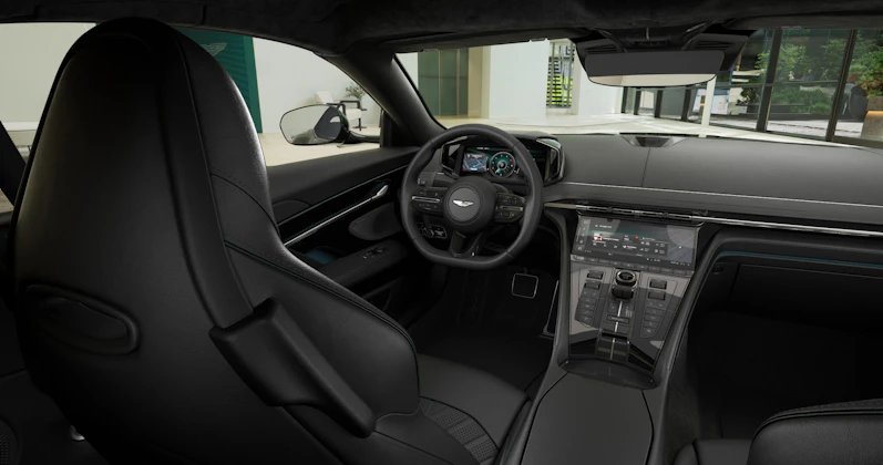 Fahrzeugbild ASTON MARTIN DB12