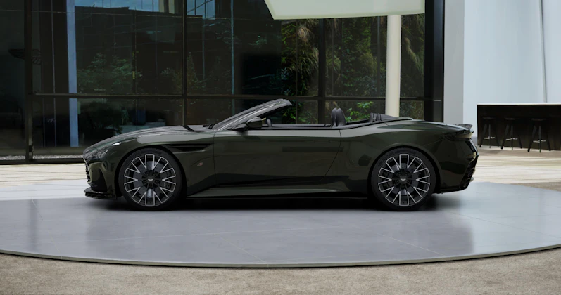 Fahrzeugbild ASTON MARTIN DB12