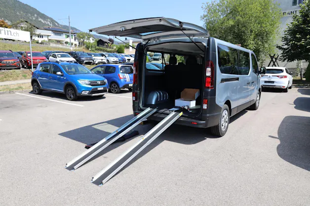Renault Trafic Grand Passenger 2.0 dCi Blue 150 evolution