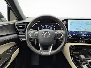 Fahrzeugbild LEXUS NX 350h Excellence
