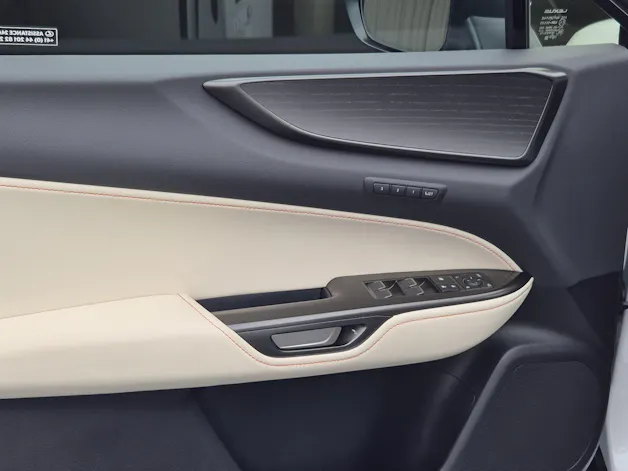 Lexus NX 350h Excellence