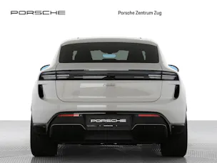 PORSCHE Macan Turbo
