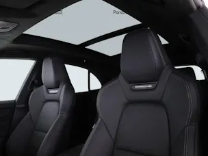 PORSCHE Macan Turbo