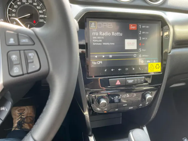 Suzuki Vitara 1.4 T Piz Sulai Top Hybrid 4x4