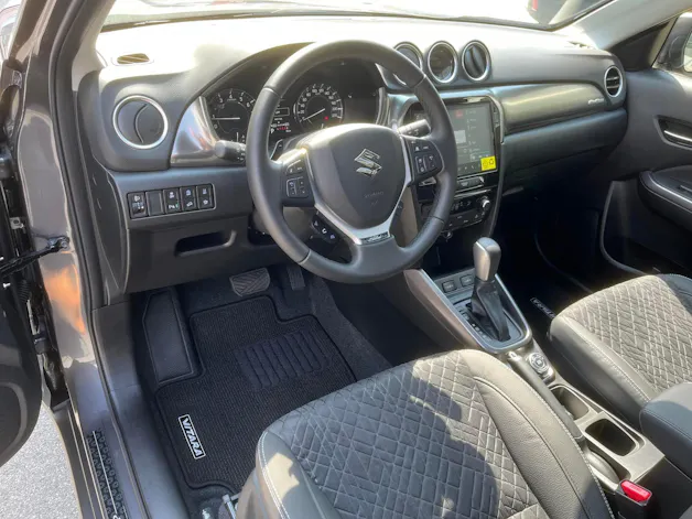 Suzuki Vitara 1.4 T Piz Sulai Top Hybrid 4x4