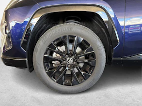 https://vehicle.imgix.net/4431190/99d25d44-a6e9-41e6-9aa2-1f8376611f2a.jpg