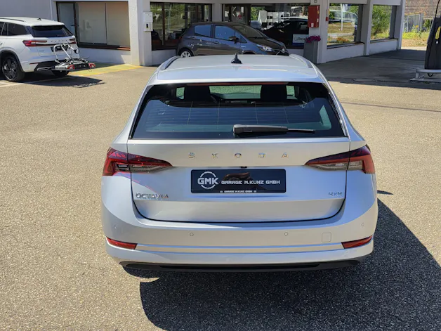 Škoda Octavia Combi 2.0 TDI Ambition 4x4 DSG