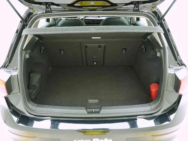 VW Golf 8 1.5 eTSI DSG Style
