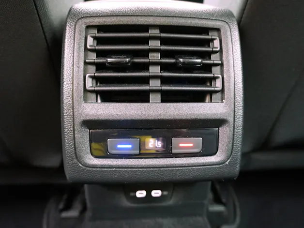 VW Golf 8 1.5 eTSI DSG Style