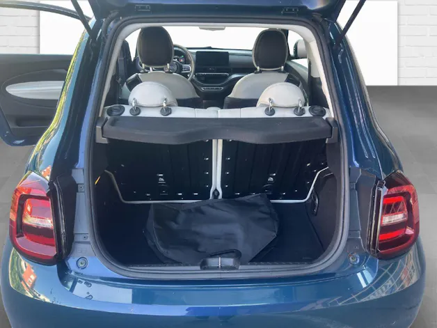 Fiat 500 La Prima