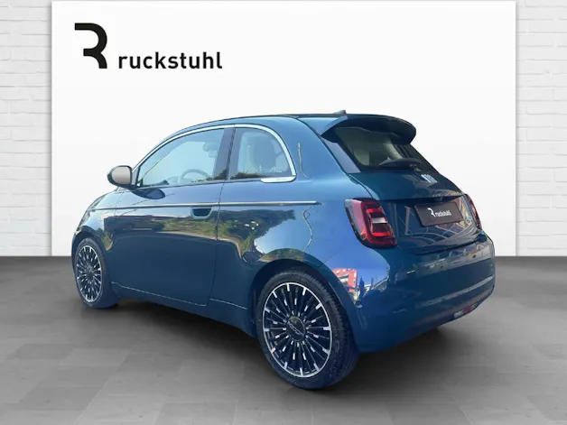 Fiat 500 La Prima