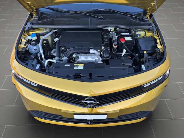 Opel Astra 1.2 T 130 Edition