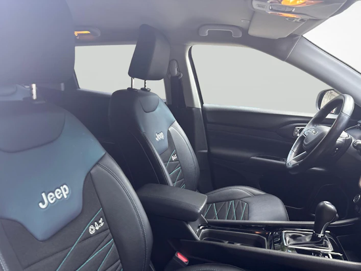 Fahrzeugbild JEEP COMPASS