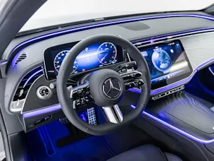 MERCEDES-BENZ E 220 d 4MATIC