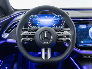 MERCEDES-BENZ E 220 d 4MATIC