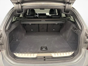 https://vehicle.imgix.net/4431424/05b320fc-34b9-4182-8be6-f973e53a78f3.jpg