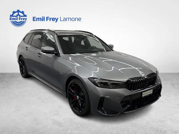 BMW 330e xDrive Touring