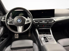 https://vehicle.imgix.net/4431424/25df0d78-a4f3-4385-88cc-acc4e3ec3269.jpg