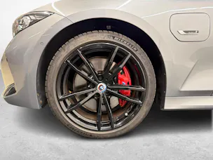 BMW 330e xDrive Touring