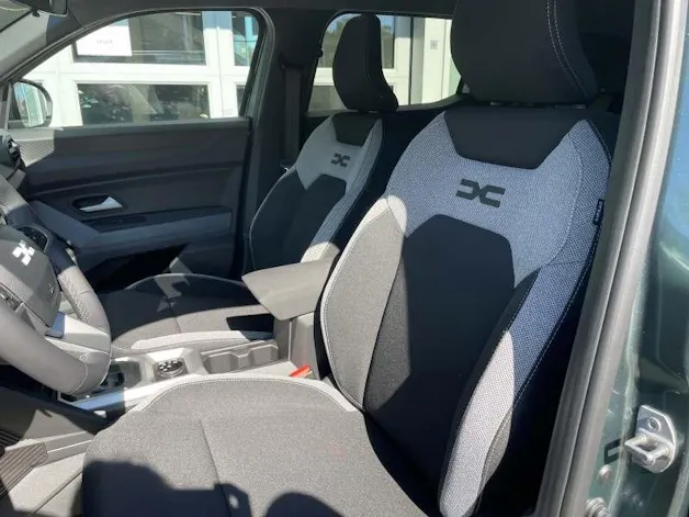 Dacia Duster 1.2 Hybrid Journey 4WD