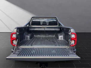 Toyota Hilux Double Cab.-Pick-up 2.8 D-4D 204 Invincible
