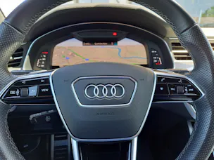 AUDI A6 Avant 2.0 40 TDI Sport quattro S-Tronic