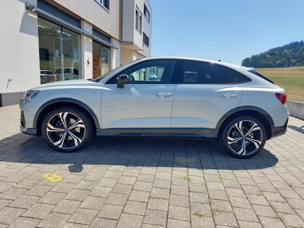 Audi Q3 Sportback 2.0 45 TFSI S line quattro S-Tronic