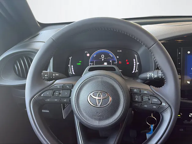 Toyota Aygo X 1.5 VVT-i HSD Comfort