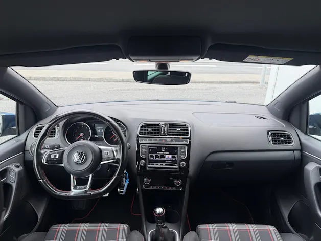 VW Polo 1.8 TSI GTI *BLUE EDITION* MFK* 8-FACH*CH-FZ*LED*