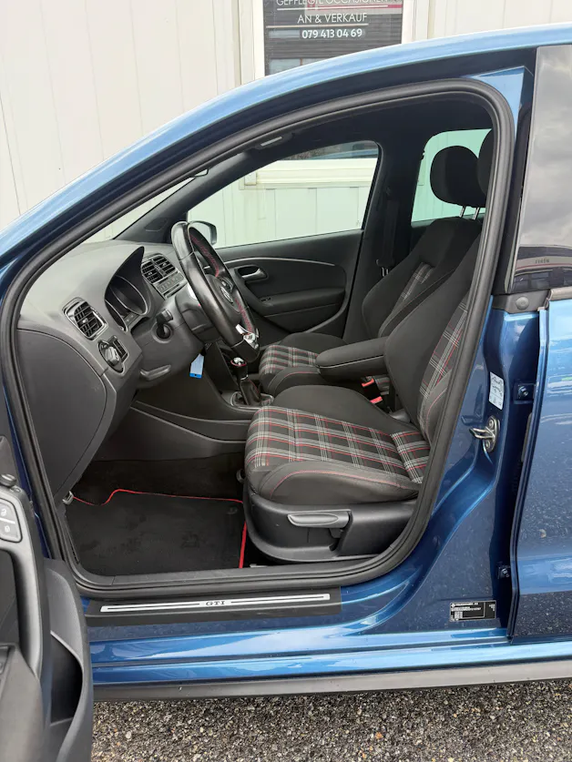 VW Polo 1.8 TSI GTI *BLUE EDITION* MFK* 8-FACH*CH-FZ*LED*