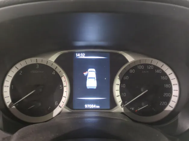 Nissan Navara Double Cab N-Guard 2.3 dCi 4WD Automatic
