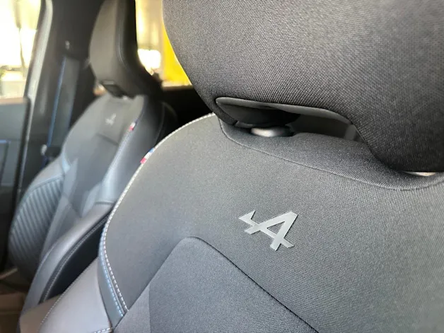 Renault Symbioz 1.6 E-Tech Esprit Alpine