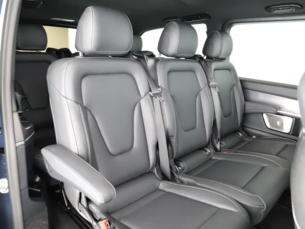 Mercedes-Benz V 300 d lang Swiss 9G-T