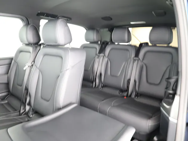 Mercedes-Benz V 300 d lang Swiss 9G-T