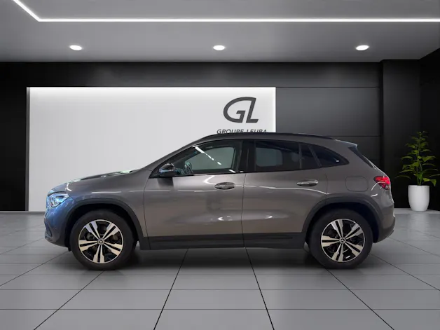 Mercedes-Benz GLA 250 4Matic Progressive 8G-DCT