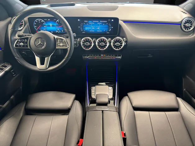 Mercedes-Benz GLA 250 4Matic Progressive 8G-DCT