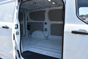 Ford E-Transit C Van 320 L1 Trend 83kWh