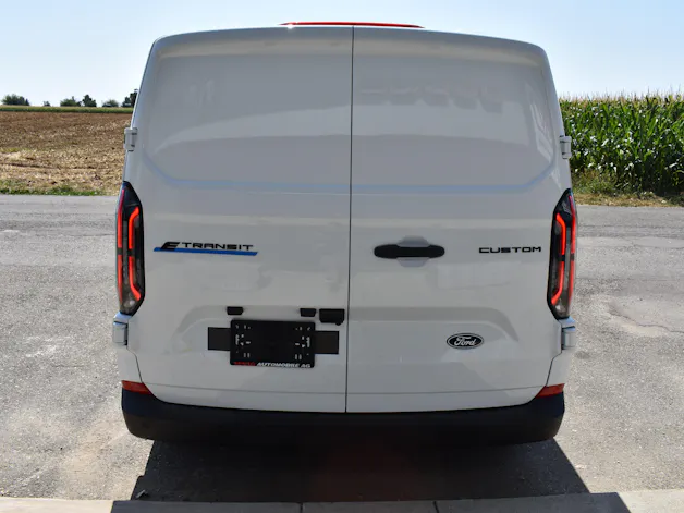 Ford E-Transit C Van 320 L1 Trend 83kWh