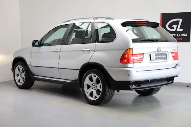 BMW X5 4.4i