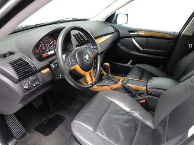 BMW X5 4.4i