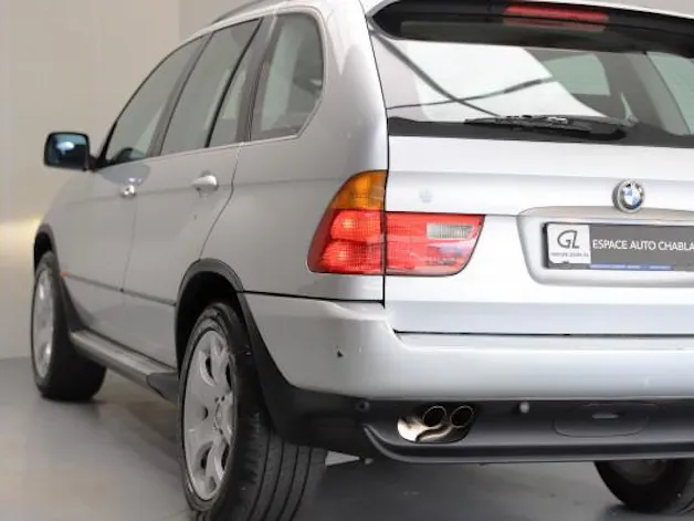 BMW X5 4.4i