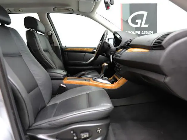 BMW X5 4.4i