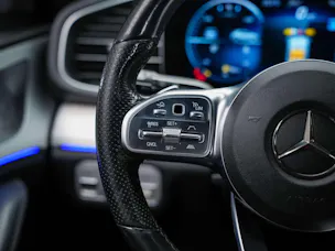 Mercedes-Benz GLE 300 d 4Matic AMG Line 9G-Tronic *CH Fahrzeug*7 Plätzer*AHK*