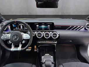 Mercedes-Benz CLA 35 AMG 4matic Shooting Brake