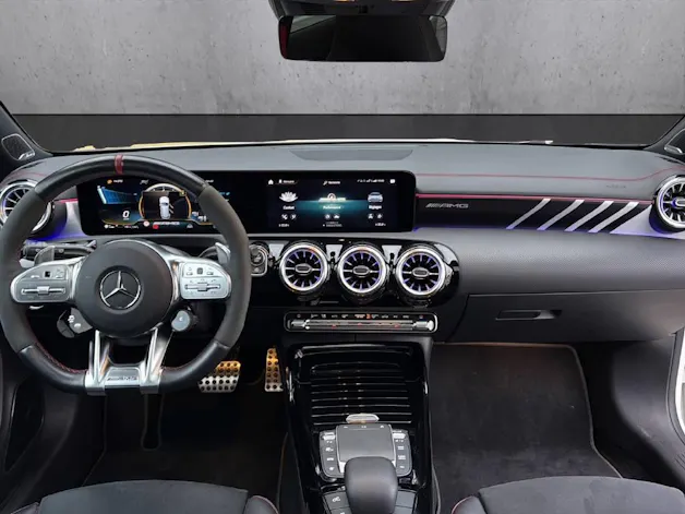 Mercedes-Benz CLA 35 AMG 4matic Shooting Brake