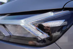 Dacia Jogger TCe 110 Extreme 7-PLÄTZER!!!