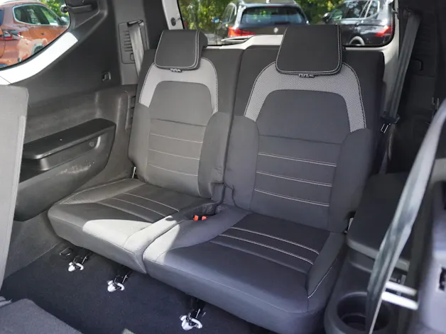 Dacia Jogger TCe 110 Extreme 7-PLÄTZER!!!